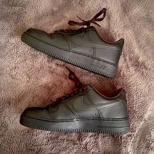 Nike Black Air forces